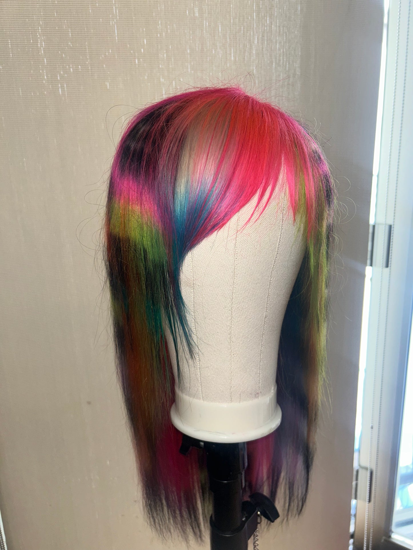 Neon gutz