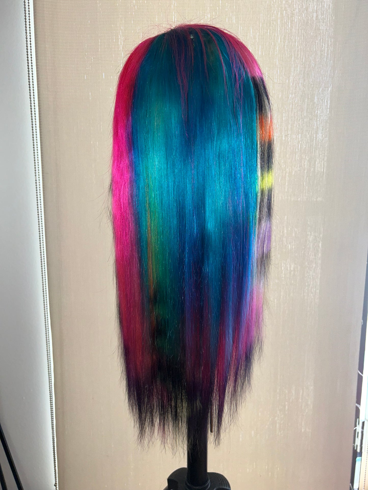 Neon gutz