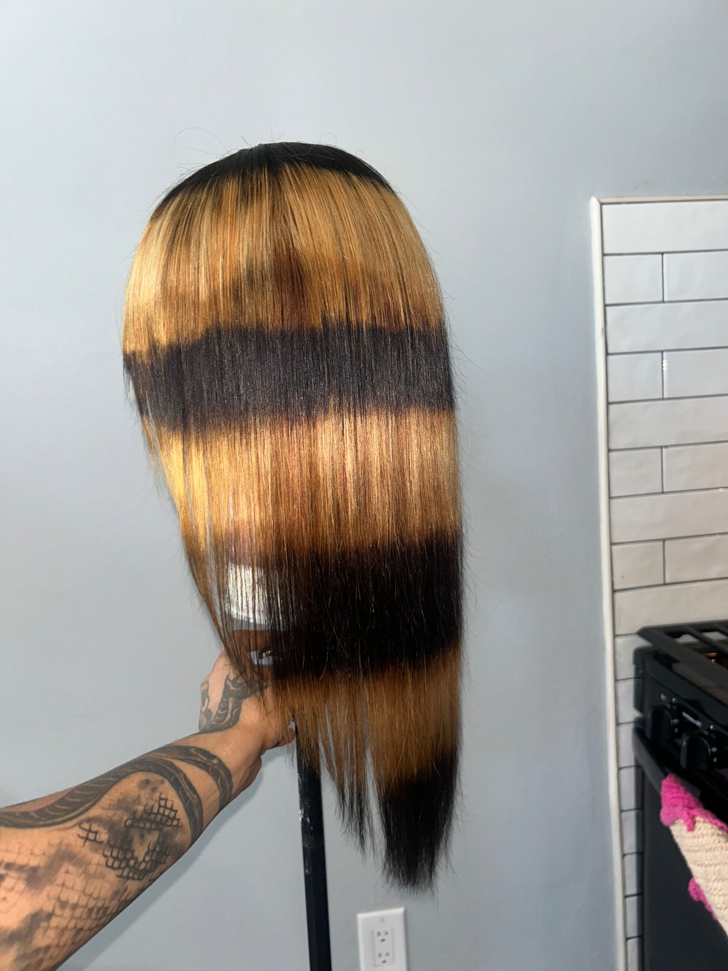 Blonde stripes 🐝